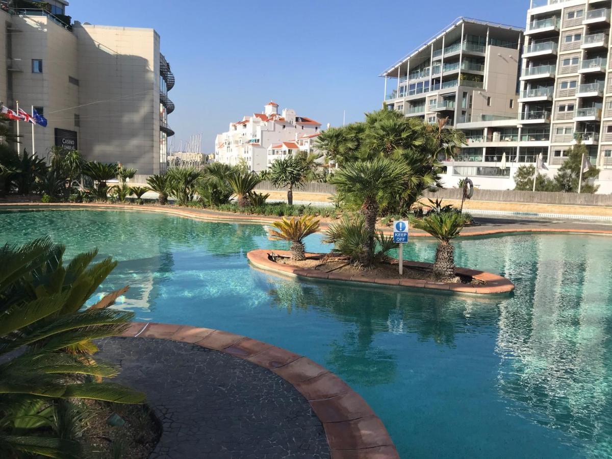 גיברלטר Swimming Pools Apartment In Ocean Village - 2 Bed 2 Bath Rock View מראה חיצוני תמונה