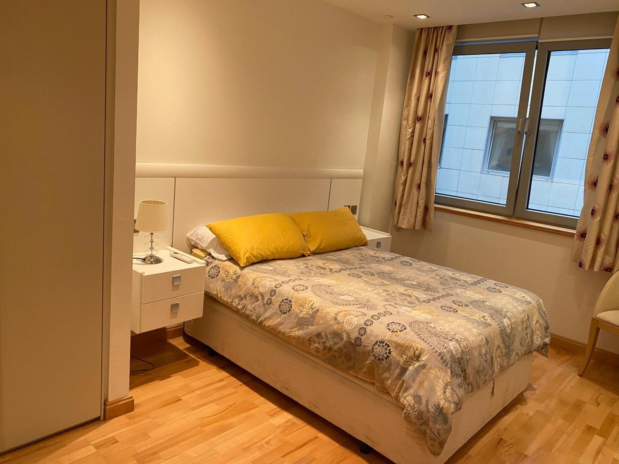 גיברלטר Swimming Pools Apartment In Ocean Village - 2 Bed 2 Bath Rock View מראה חיצוני תמונה