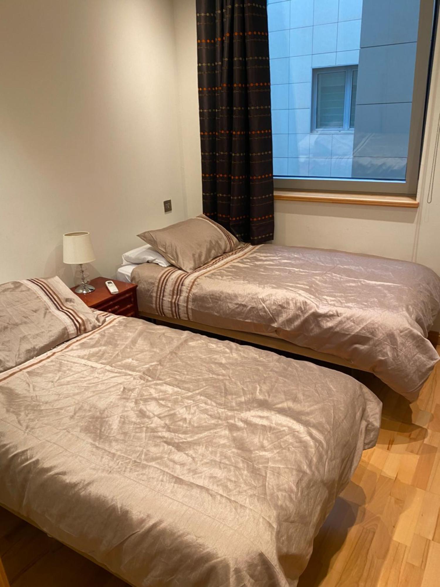 גיברלטר Swimming Pools Apartment In Ocean Village - 2 Bed 2 Bath Rock View מראה חיצוני תמונה